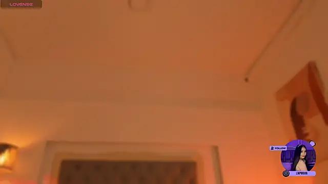 Katte_Hood11 from StripChat