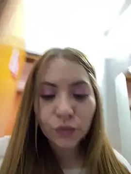 KatteAdams from StripChat