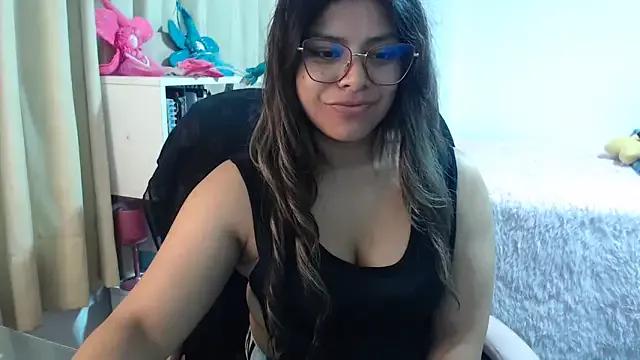 KatteAngelLat from StripChat
