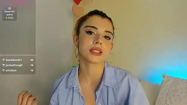 Katty__Rousse from StripChat