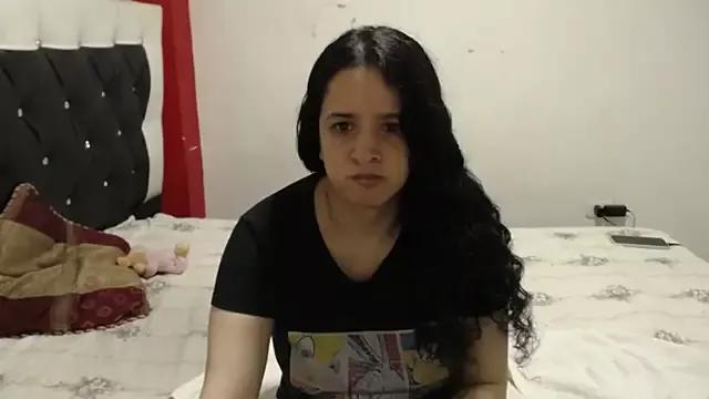 Katty_Bones from StripChat