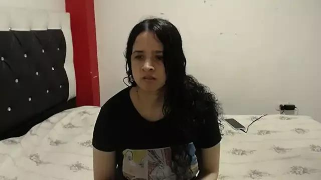Katty_Bones from StripChat is Freechat
