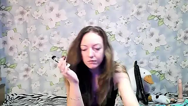 KattyLuuu from StripChat