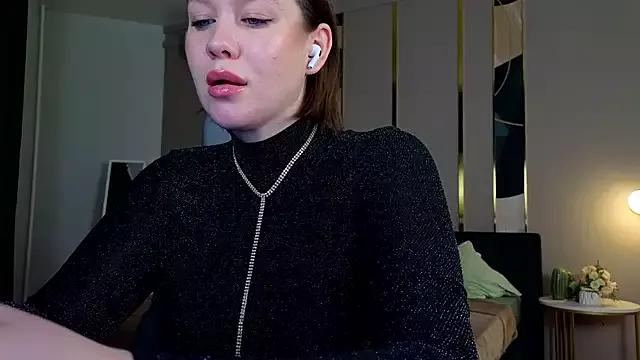 katy__moonj from StripChat is Freechat