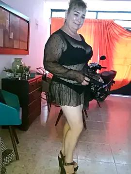 katy_hotmilf from StripChat is Freechat