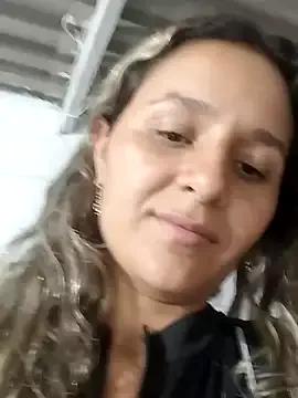 katyevans_xh from StripChat is Freechat