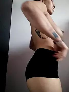 Katyuskka_love from StripChat is Freechat