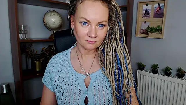 KayaMagic from StripChat