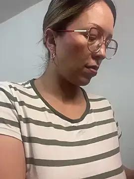 KayWilliamss from StripChat is Freechat