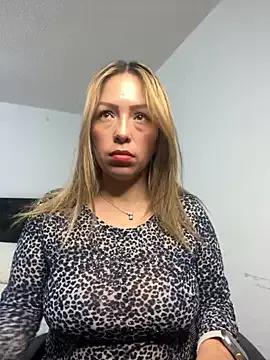 KayWilliamsss from StripChat is Freechat