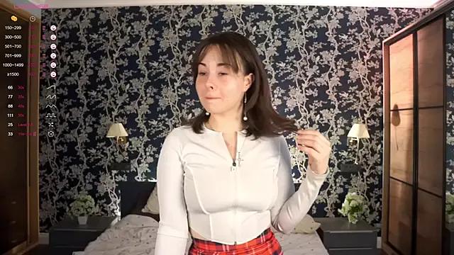 KeeleyHerrick from StripChat is Freechat