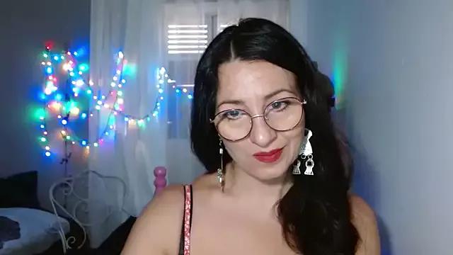 KeisyNeonX from StripChat is Freechat