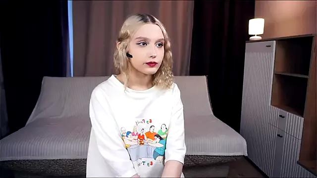 KelleLillie from StripChat