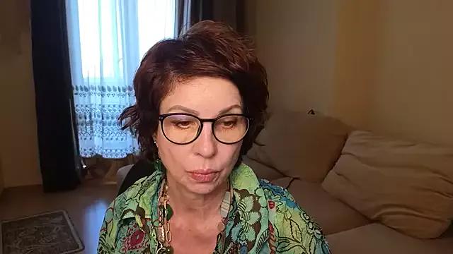 Kelly_Fleur from StripChat