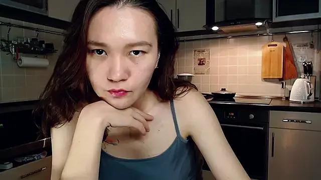 Kelly_Yon from StripChat