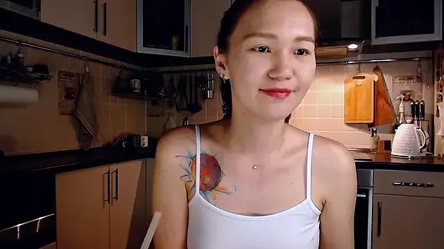 Kelly_Yon from StripChat
