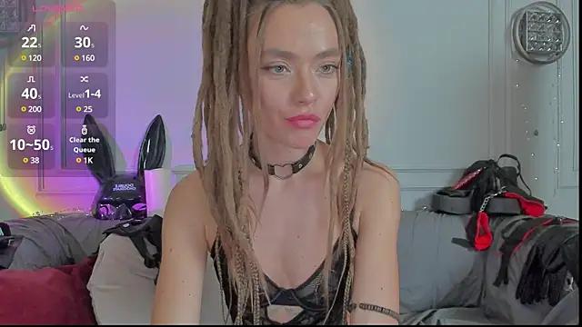 Dirty chat webcam: explore liveshows with versed models, from laying bare to fetishes, in a variety of sexy free adult webcams.