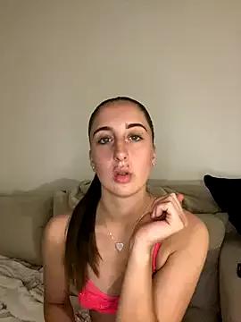 Kendall_Lawrence from StripChat is Freechat