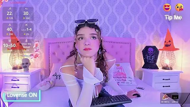 Dirty chat webcam: explore liveshows with versed models, from laying bare to fetishes, in a variety of sexy free adult webcams.