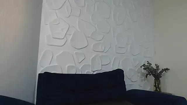 KendraStonee from StripChat is Freechat