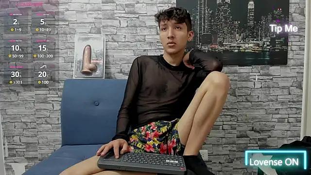 Kenny_Miller from StripChat