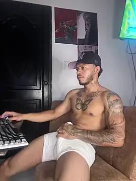 Kenny_zero from StripChat