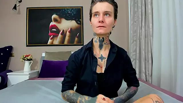 Kennysx from StripChat is Freechat