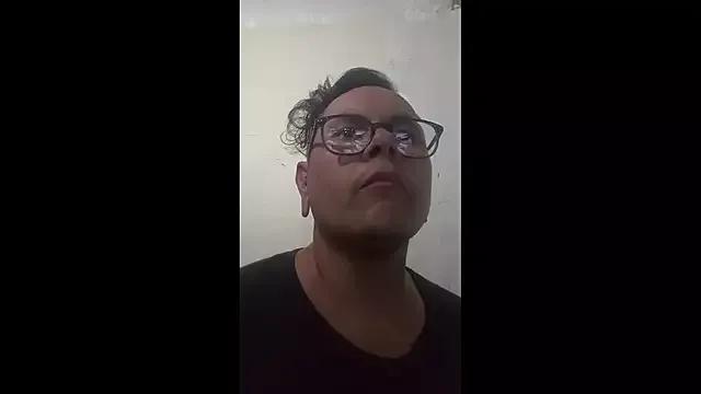 Kerrry_Caverga from StripChat