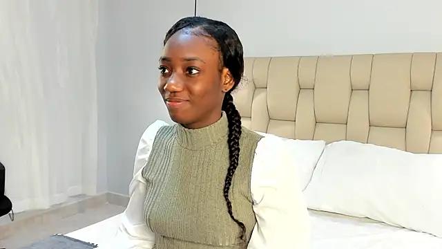 Khenta_Michells from StripChat is Freechat