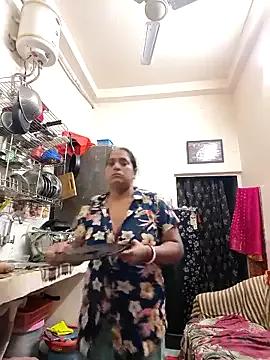 Khushi-20 on StripChat