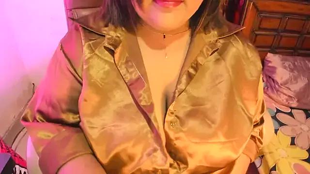 Khwaishhh webcams show profile image 