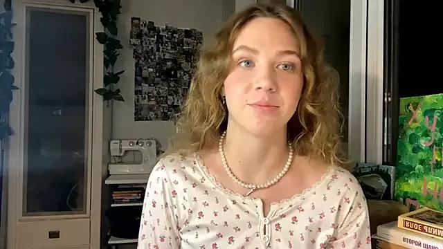 KiaNitchman from StripChat is Freechat