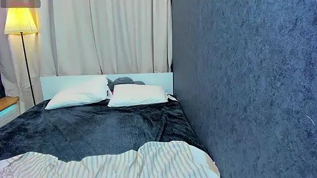KIKI_Krash from StripChat
