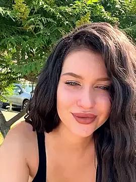 KikiWatson from StripChat