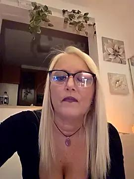 kikkastar from StripChat