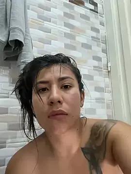 Photos of kim_monti from StripChat is Freechat