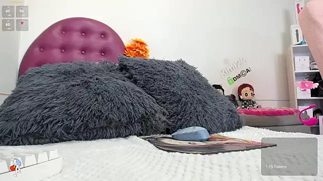 kimi22 from StripChat