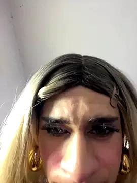 kimiLatina from StripChat