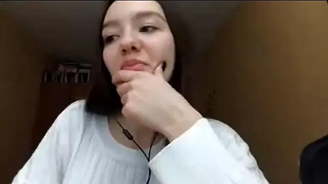 Kimixoo from StripChat is Freechat