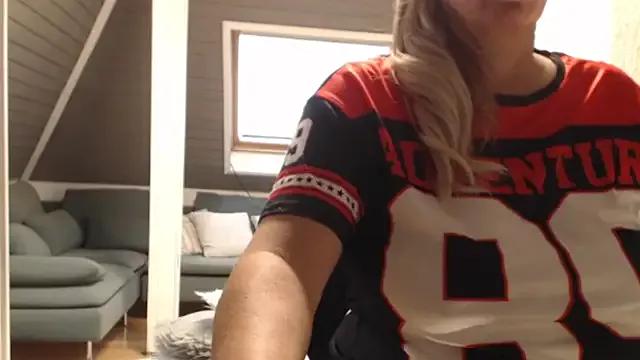 KimMitchelli from StripChat