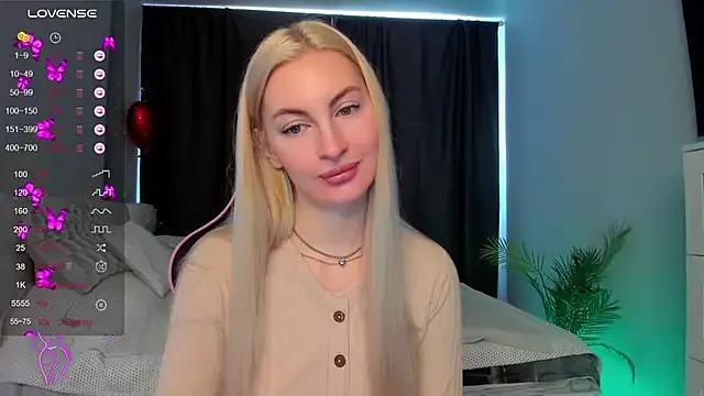 Kimmy_powell from StripChat