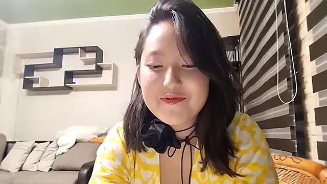 KimNoir from StripChat is Freechat