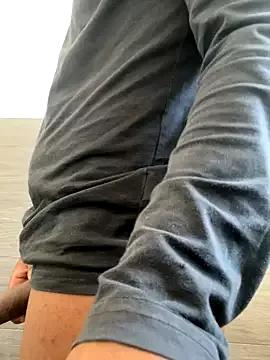 kingjozi121 from StripChat is Freechat