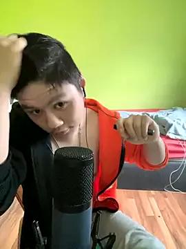 Kingpowerlittel from StripChat is Freechat