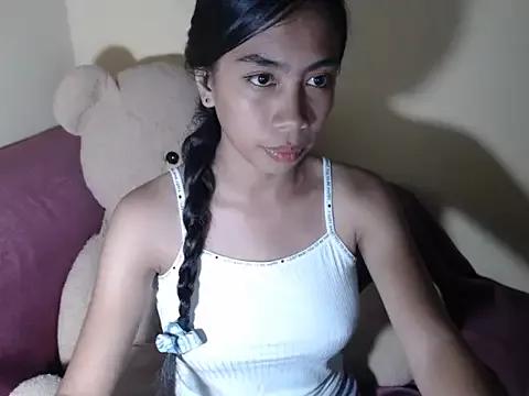 Kinky_MorenaXxX from StripChat