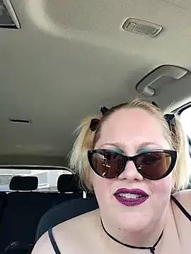 Kinky_Witch from StripChat