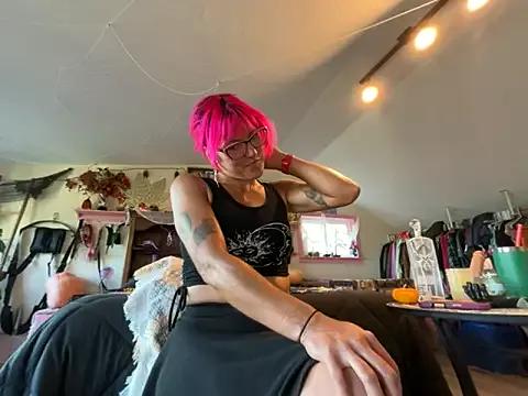 kinkycanner from StripChat