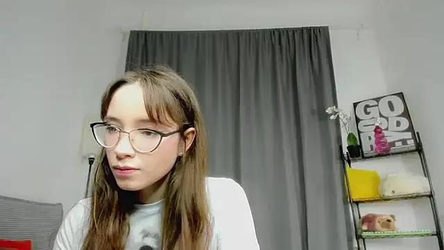 Photos of KinkySeraph from StripChat is Private