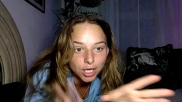 KinkyXkaylee from StripChat