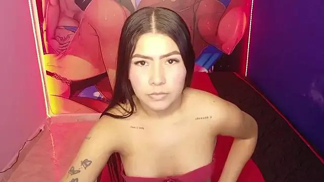 Kira_o from StripChat is Freechat